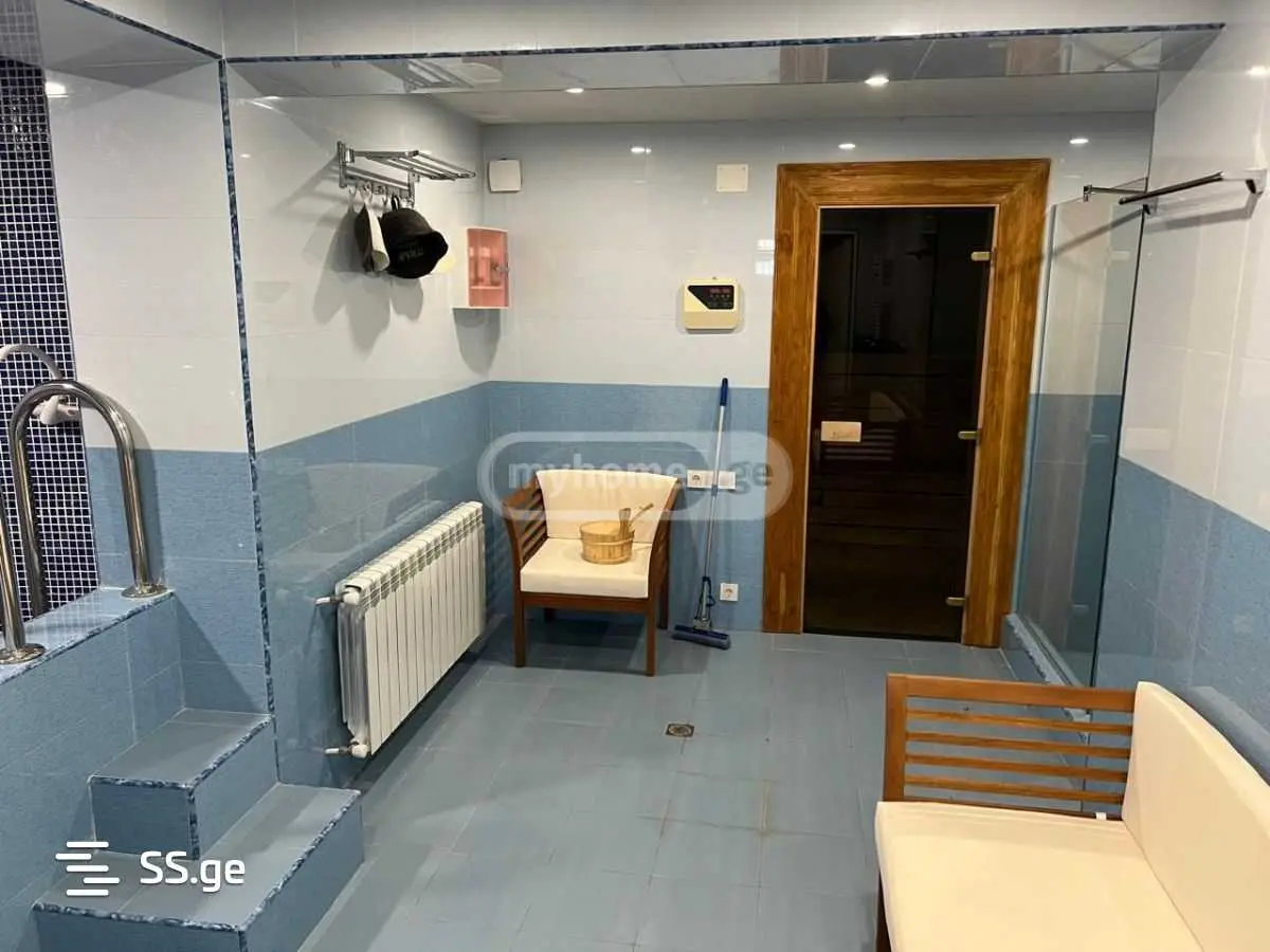 10+ Room Private House For Rent In Mtatsminda view 9