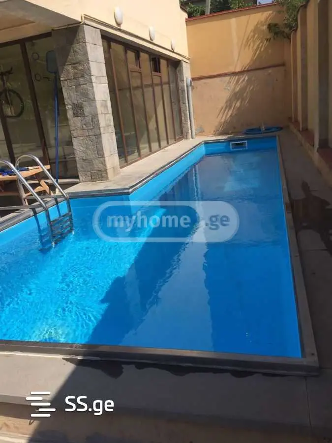 10+ Room Private House For Rent In Mtskheta view 2
