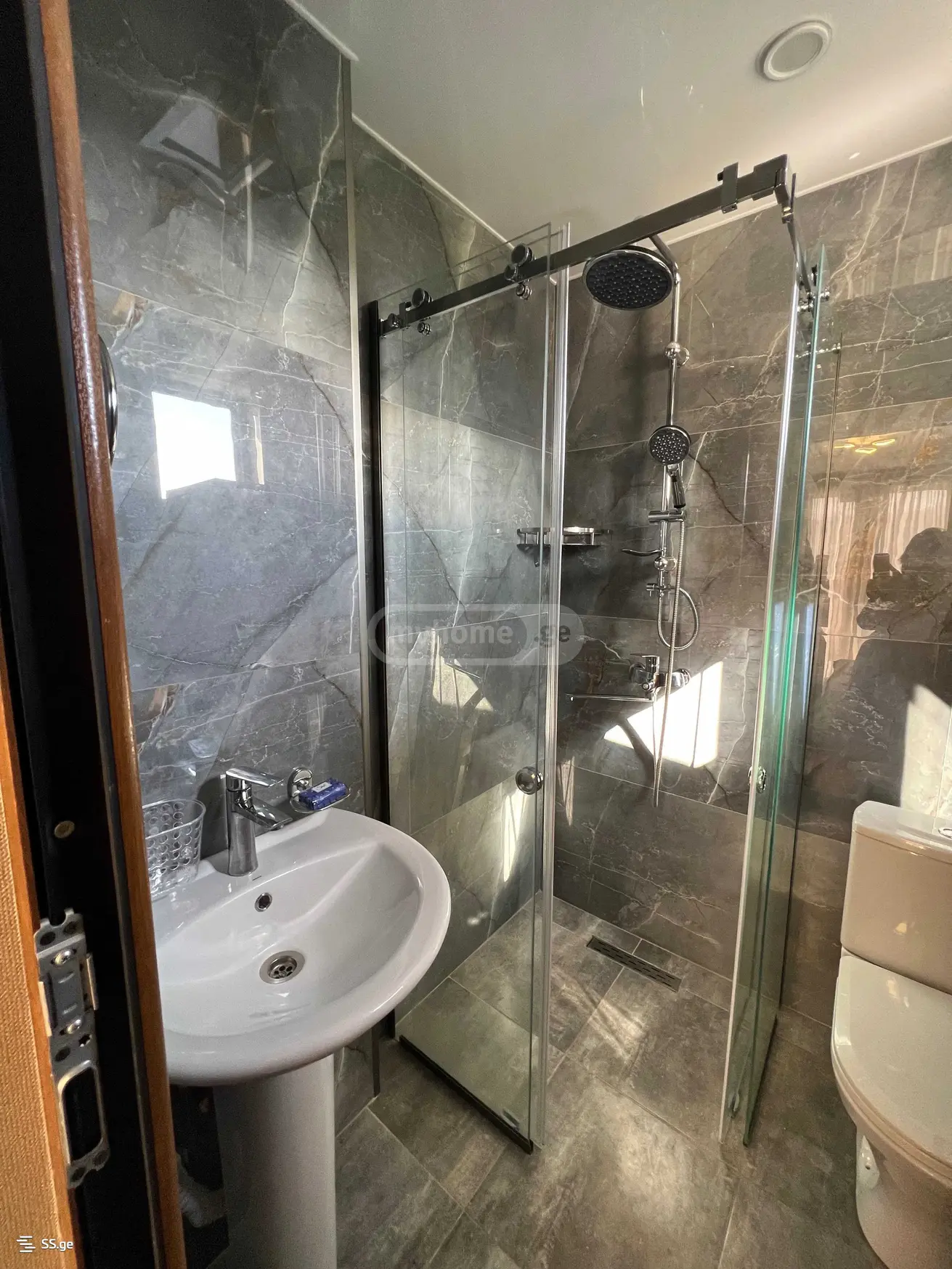 7 Room Private House For Rent In Avlabari view 10