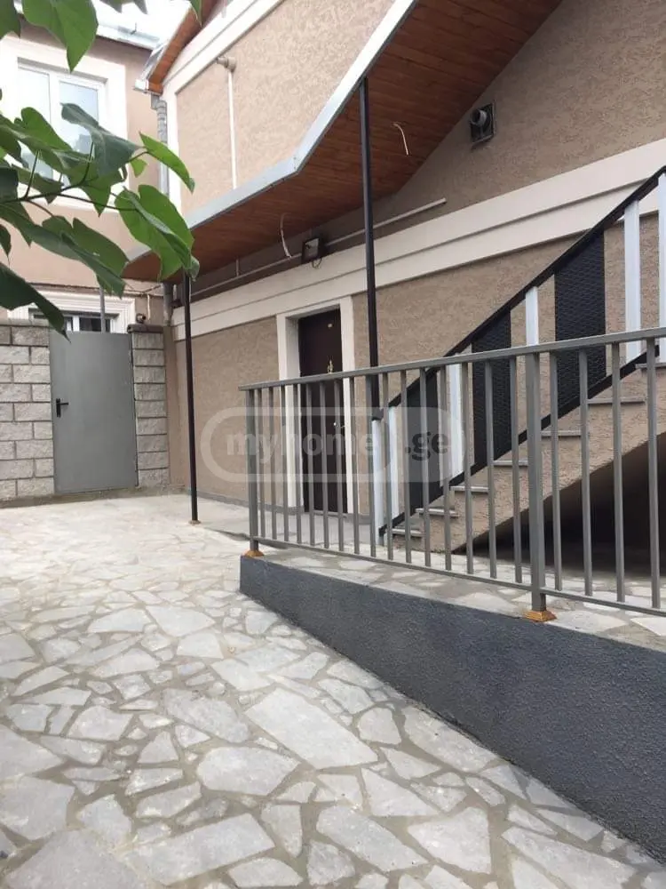 5 Room Private House For Rent In Saguramo, In Mtskheta Municipality view 1