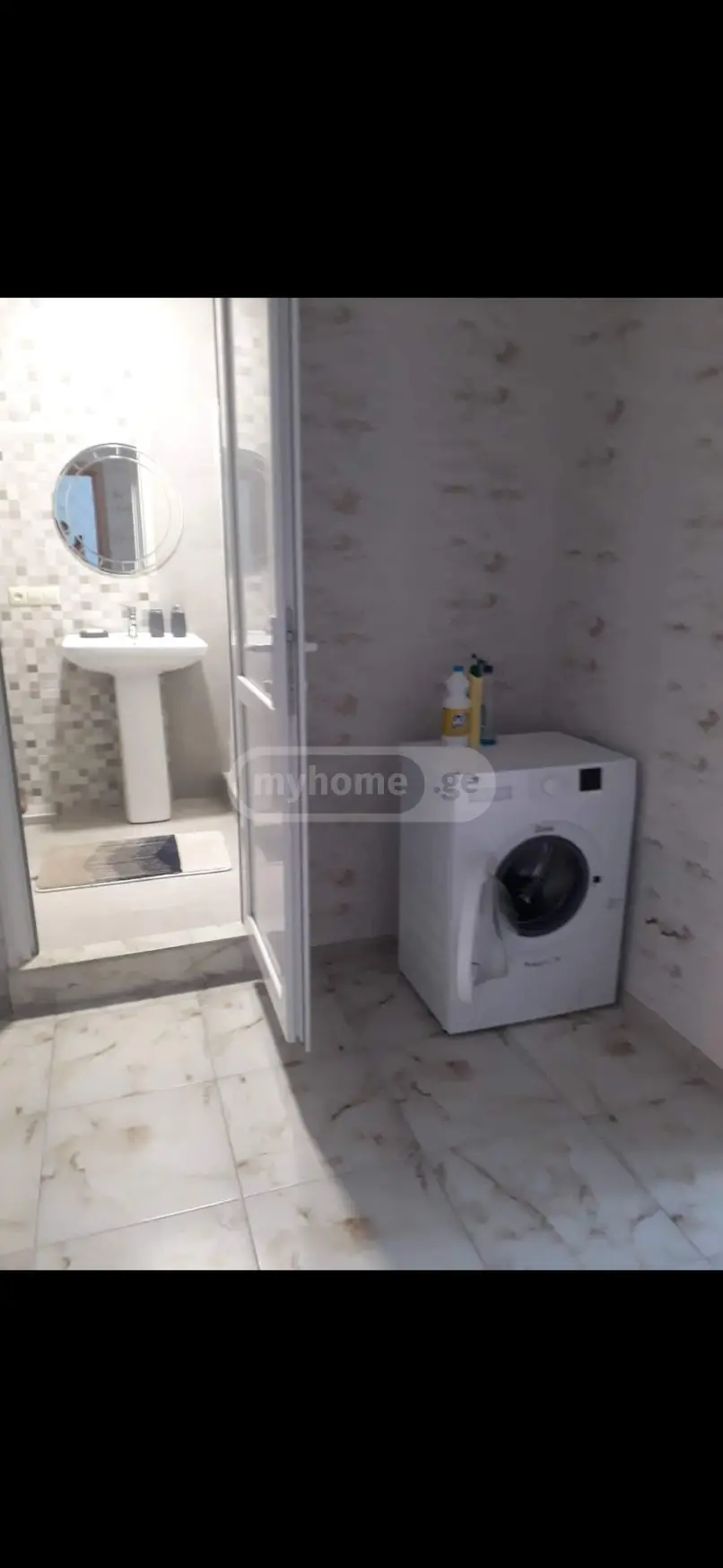 3 Room Apartment Daily Rent In Gori view 2