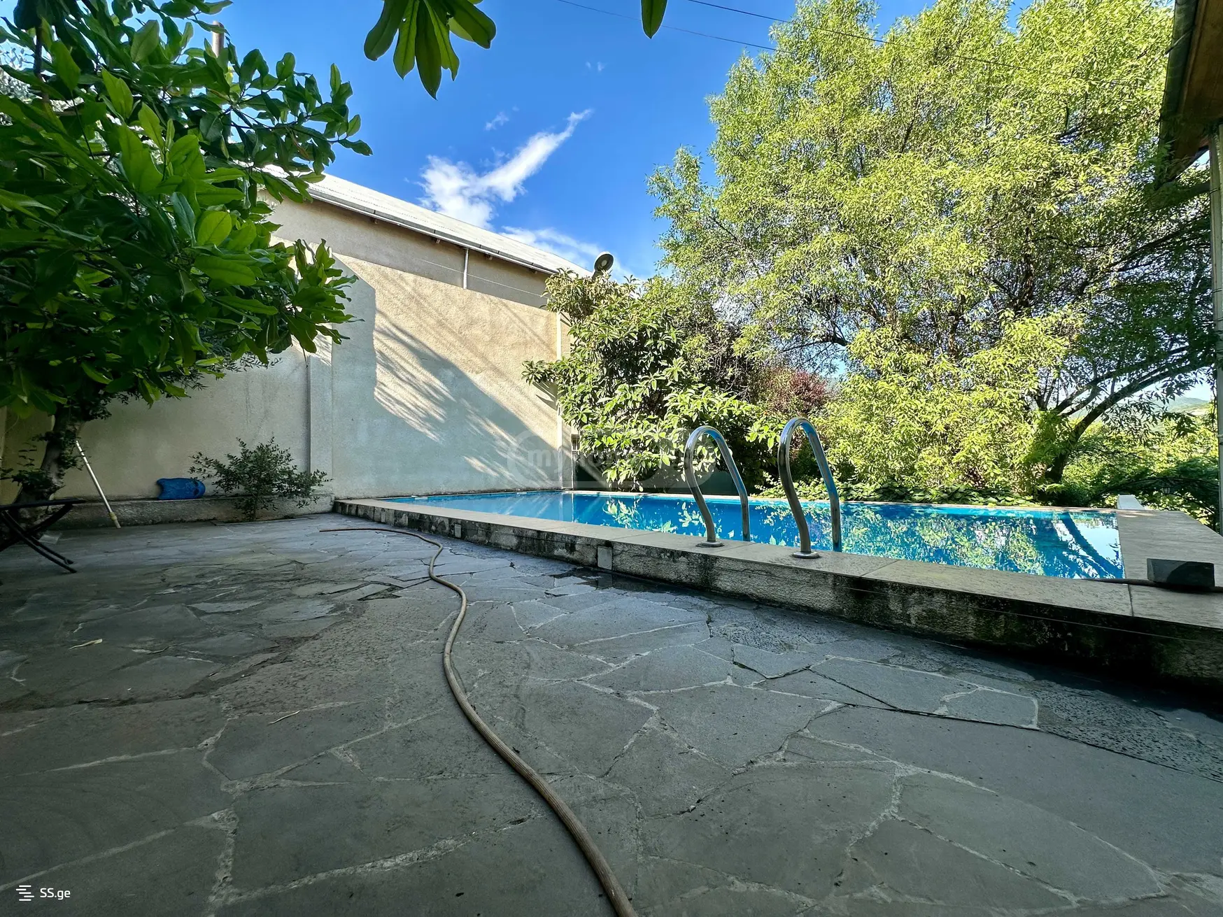 8 Room Private House For Rent In Mtskheta view 1