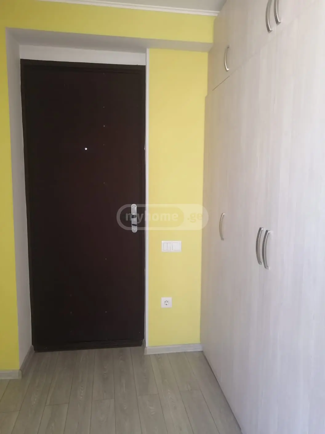 2 Room Apartment For Rent In Isani view 8
