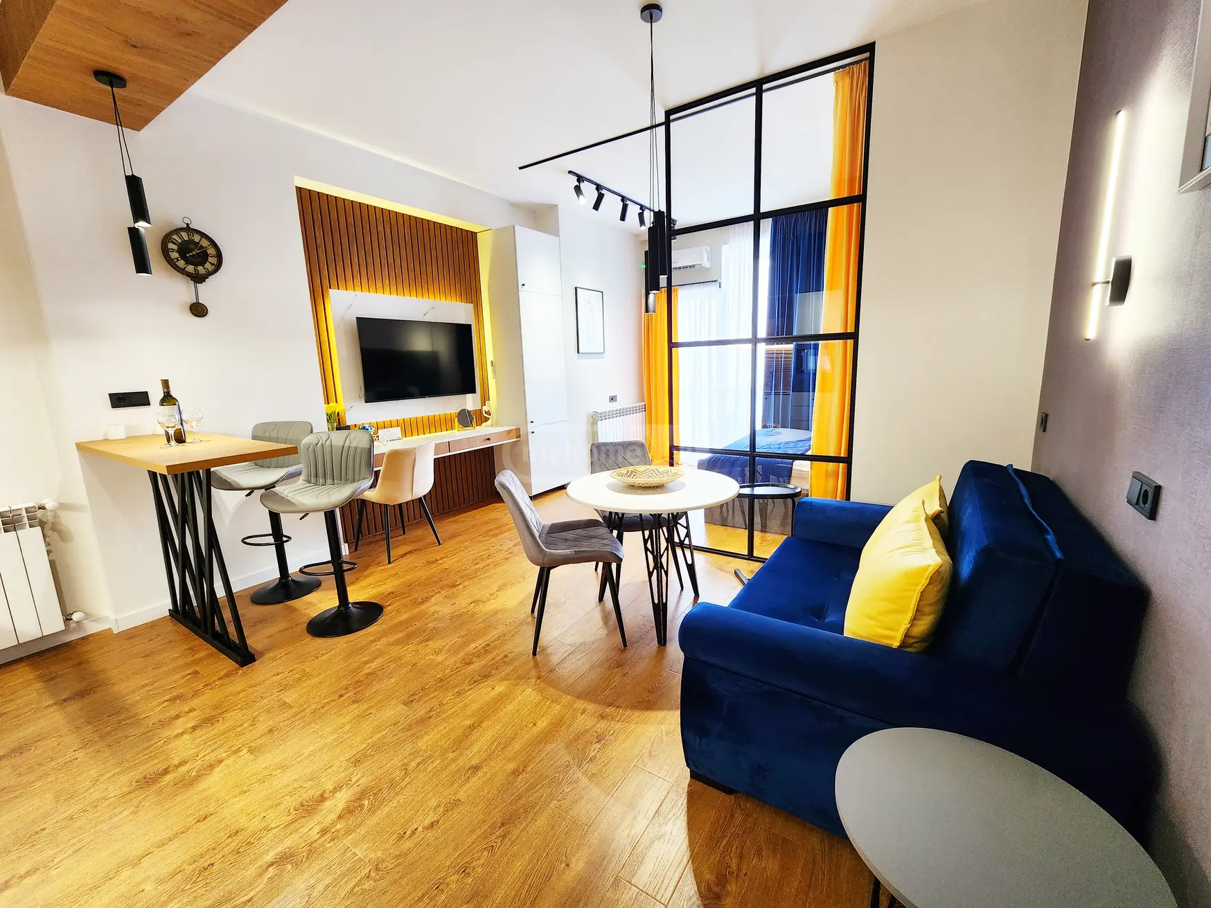 1 Room Flat Daily Rent. Digomi view 13