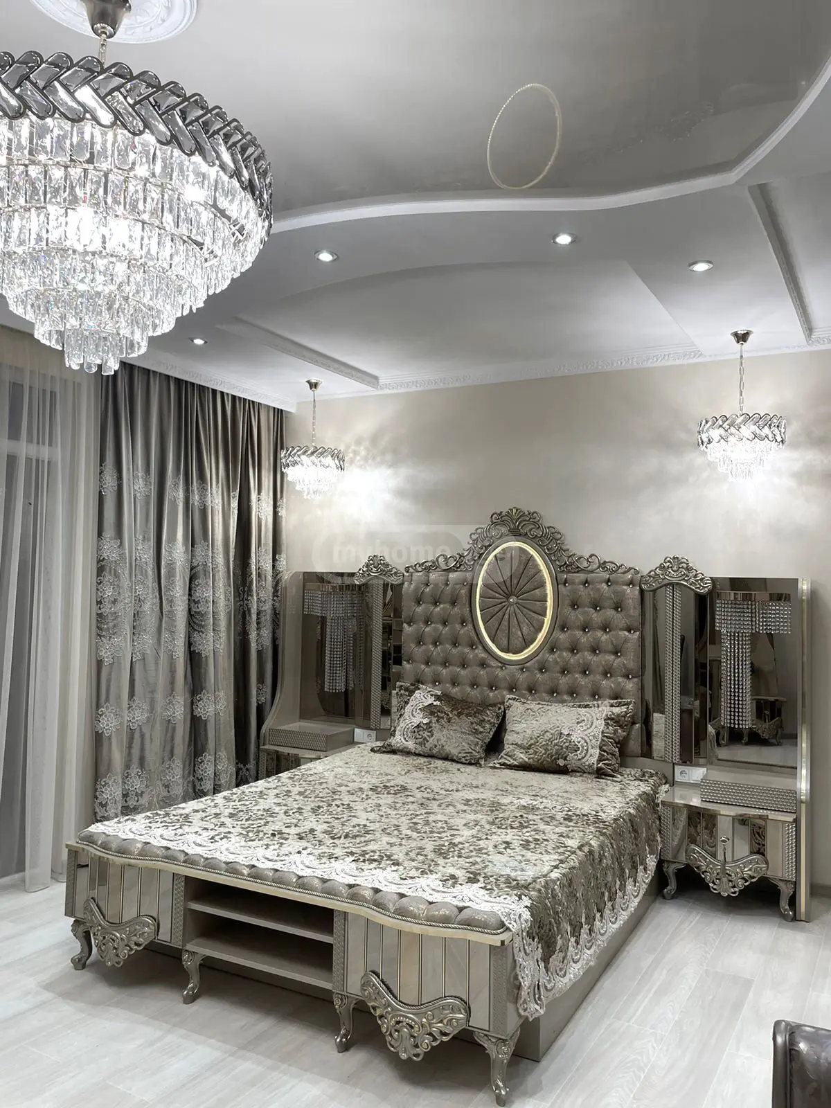 8 Room Private House For Sale view 6