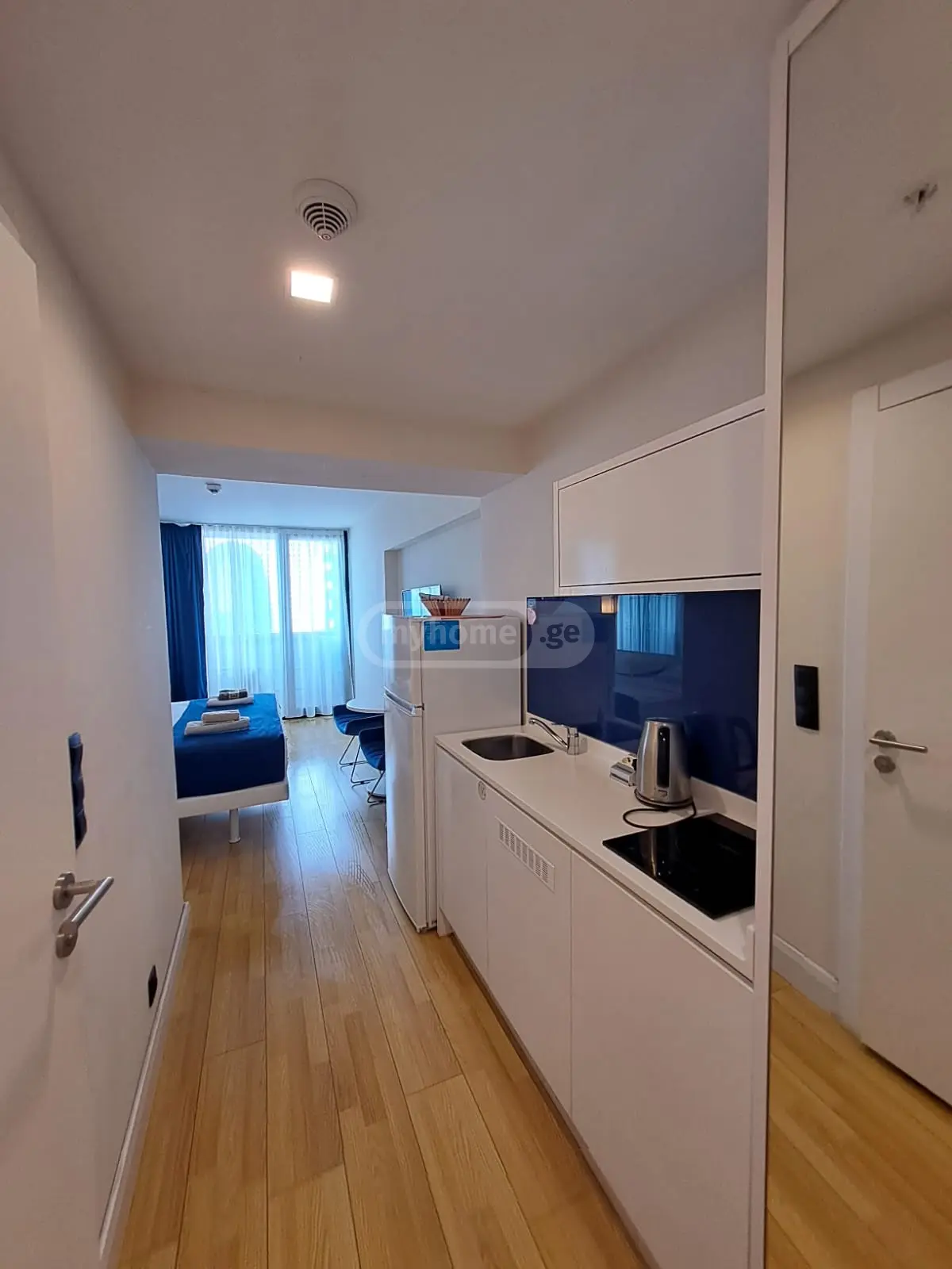 1 Room Hotel Daily Rent Khimshiashvilis Ubani, In Batumi view 2
