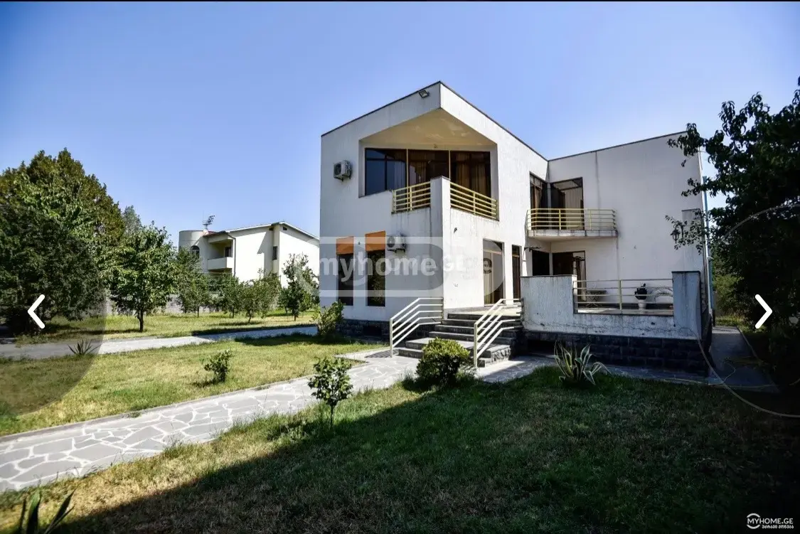 7 Room Private House For Rent In Digomi view 2