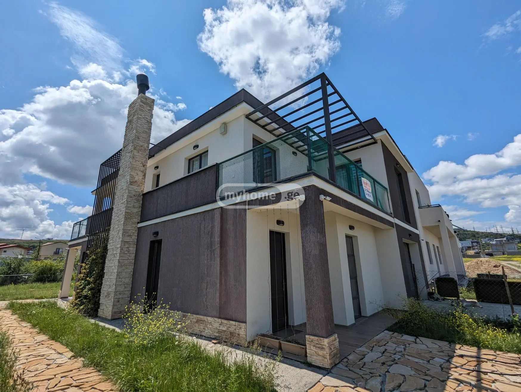 8 Room Private House For Sale view 8