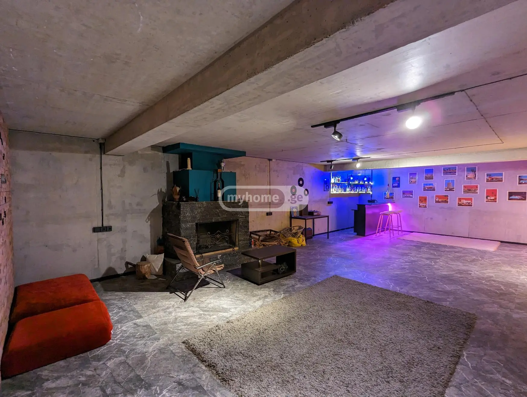 8 Room Private House For Sale view 10