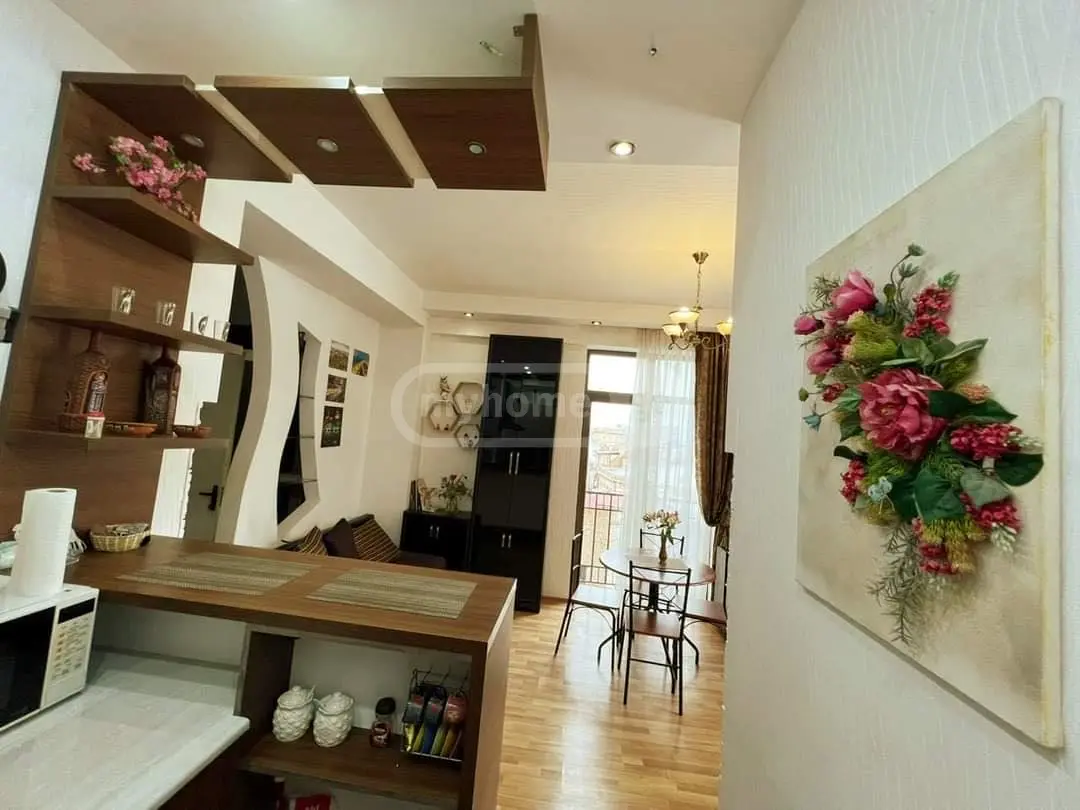 2 Room Apartment Daily Rent In Mtatsminda view 3