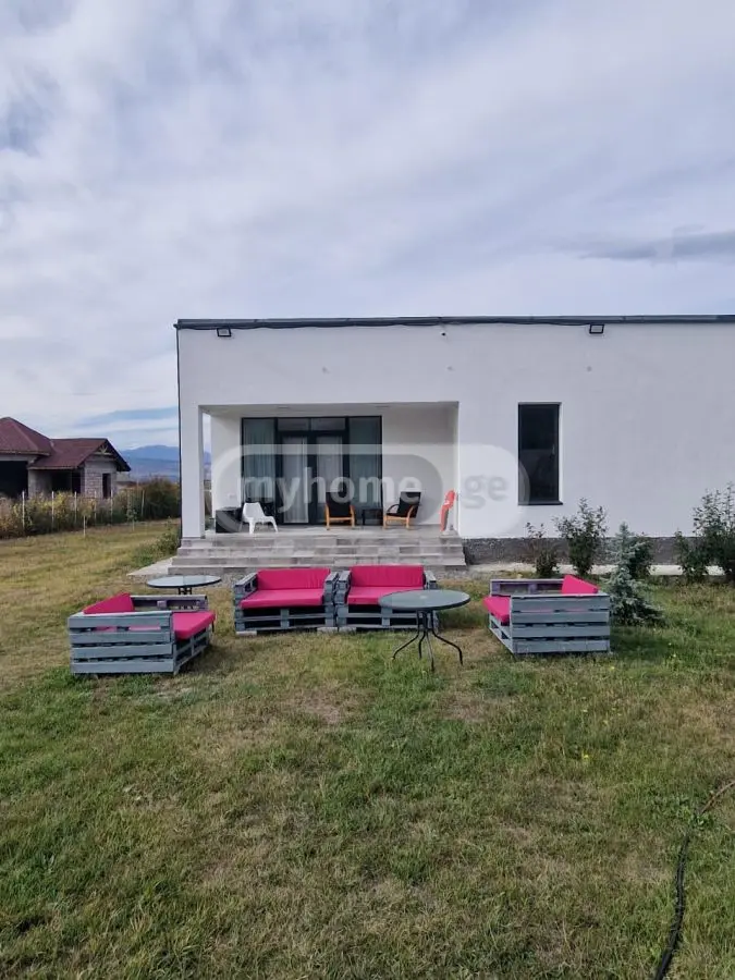 6 Room Country House For Rent In Saguramo, In Mtskheta Municipality view 1