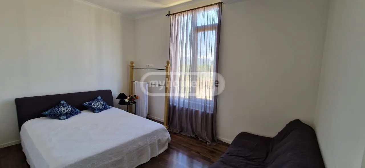 6 Room Country House For Rent In Saguramo, In Mtskheta Municipality view 7