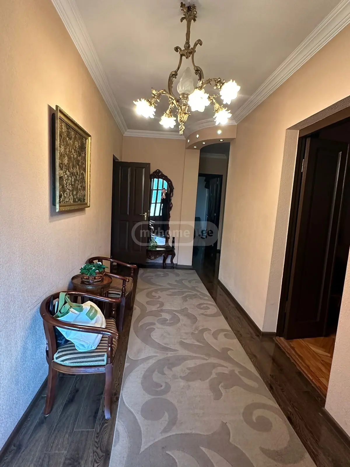 7 Room Private House For Sale view 11