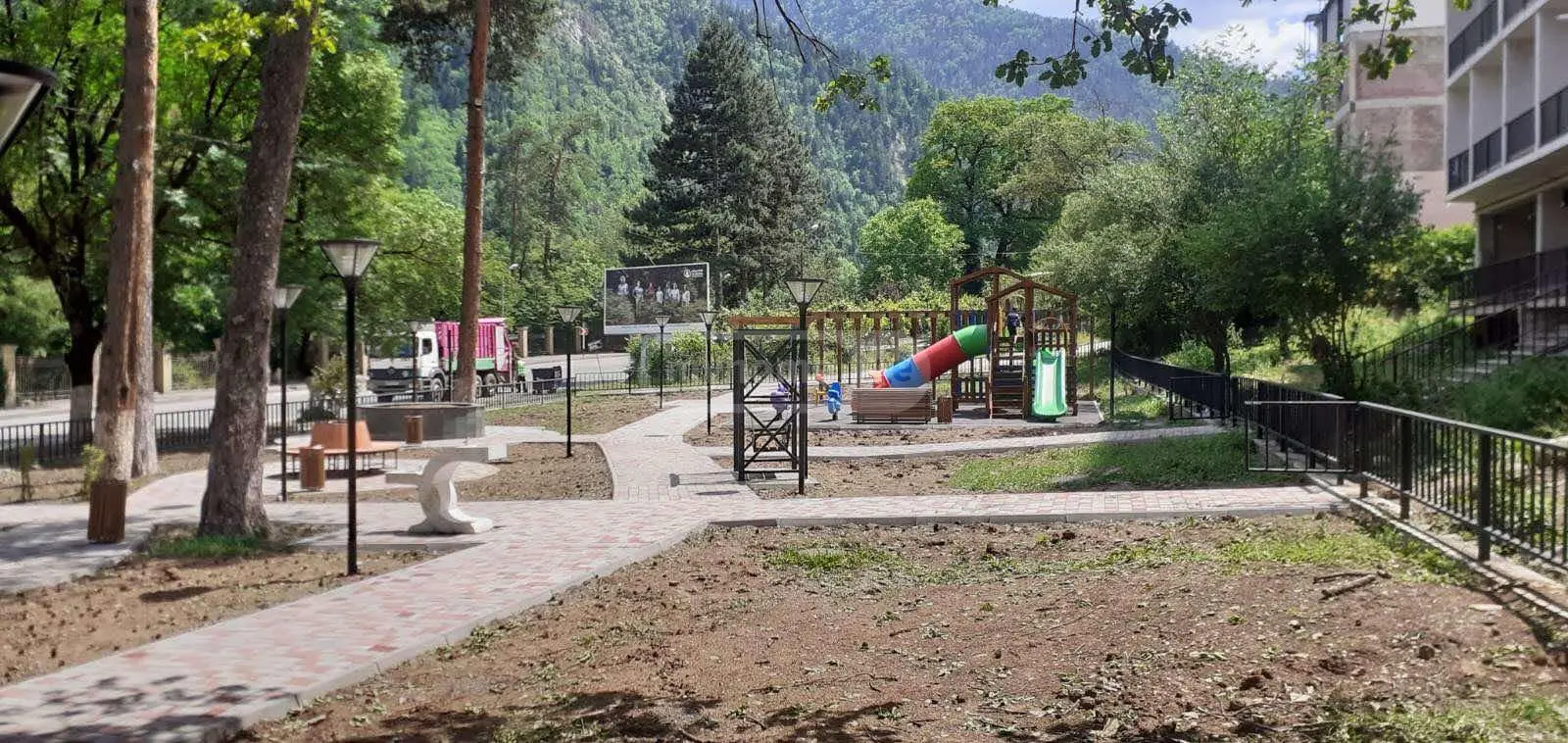 Universal Commercial Area For Sale In Borjomi view 12