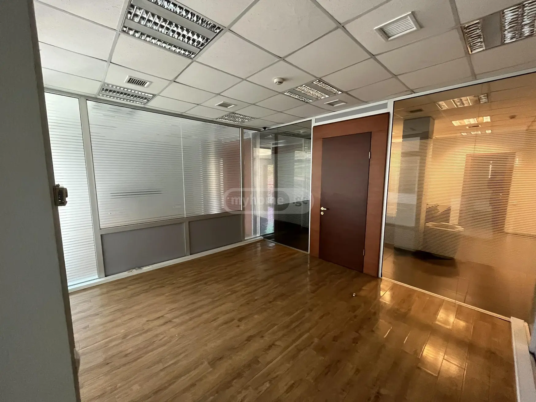 Office Commercial Area For Sale In Mtatsminda view 10