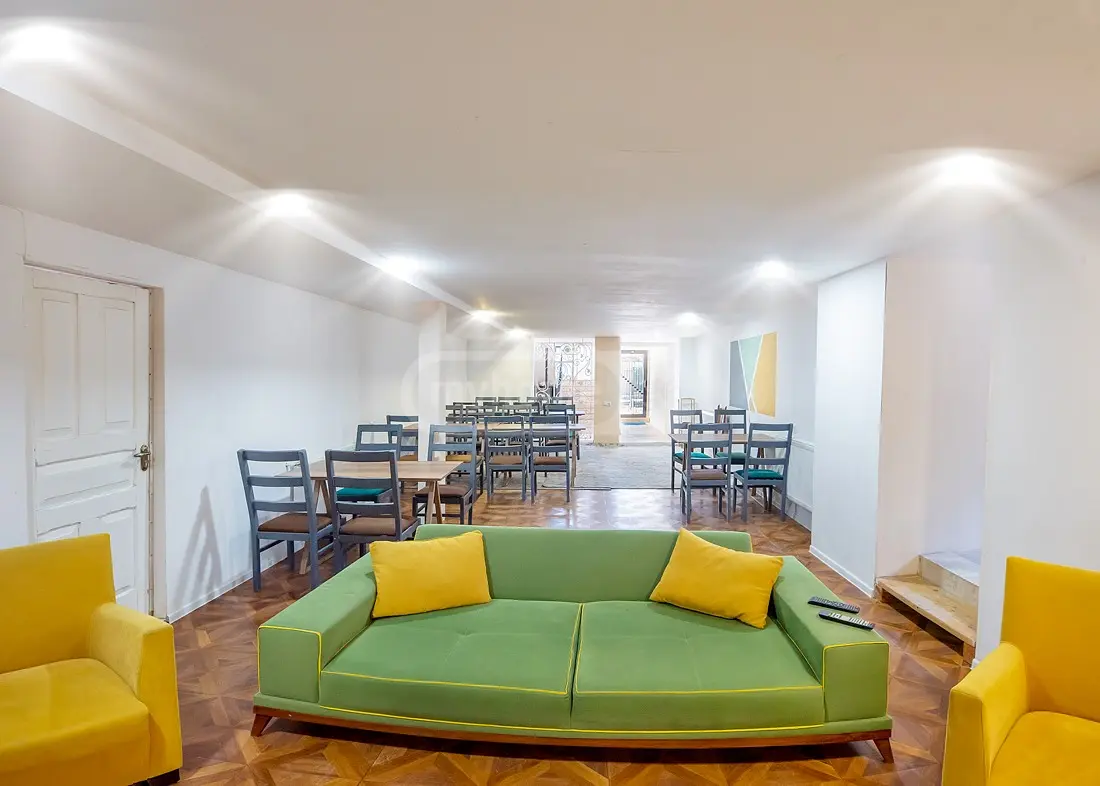 10+ Room Private House For Rent In Bakuriani view 5