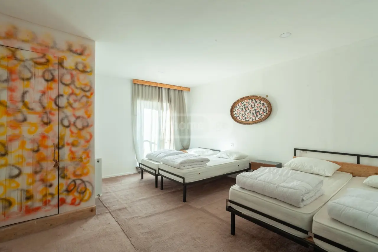 10+ Room Private House For Rent In Bakuriani view 2