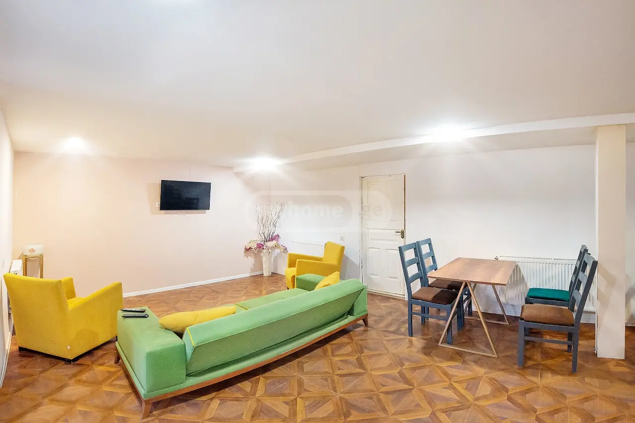 10+ Room Private House For Rent In Bakuriani view 10