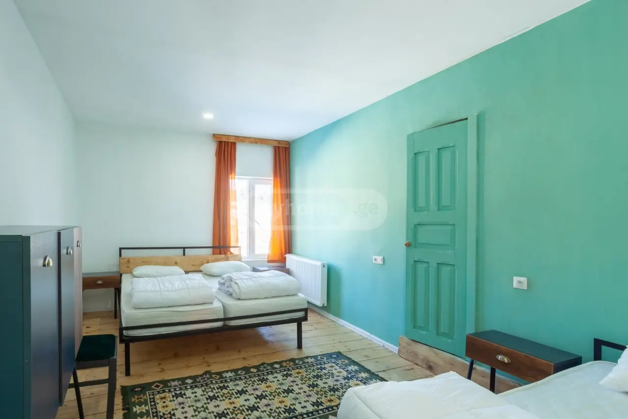 10+ Room Private House For Rent In Bakuriani view 4