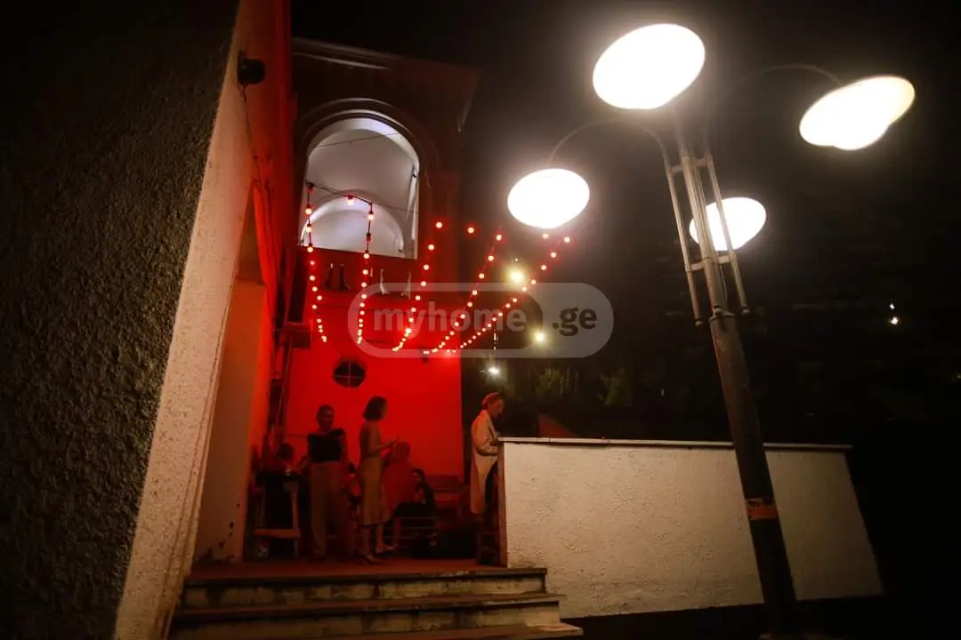 2 Room Private House Daily Rent In Saburtalo view 5
