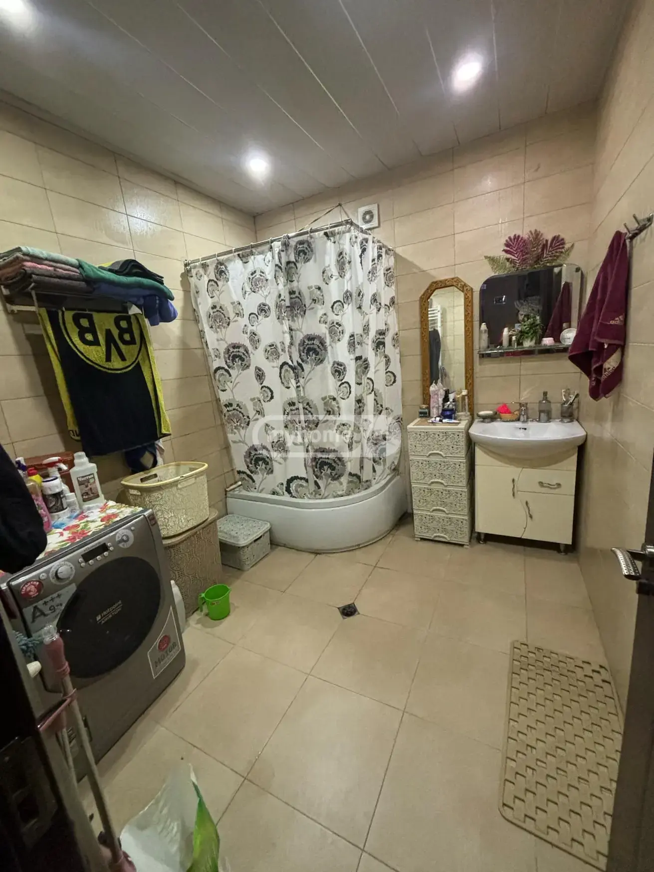5 Room Private House For Rent In Mtatsminda view 7