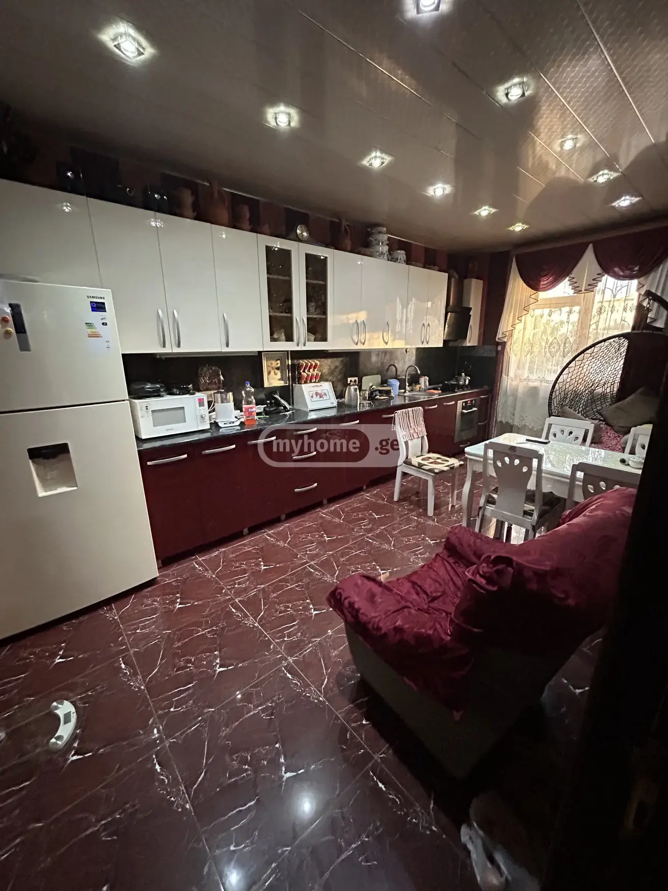 5 Room Private House For Rent In Mtatsminda view 2