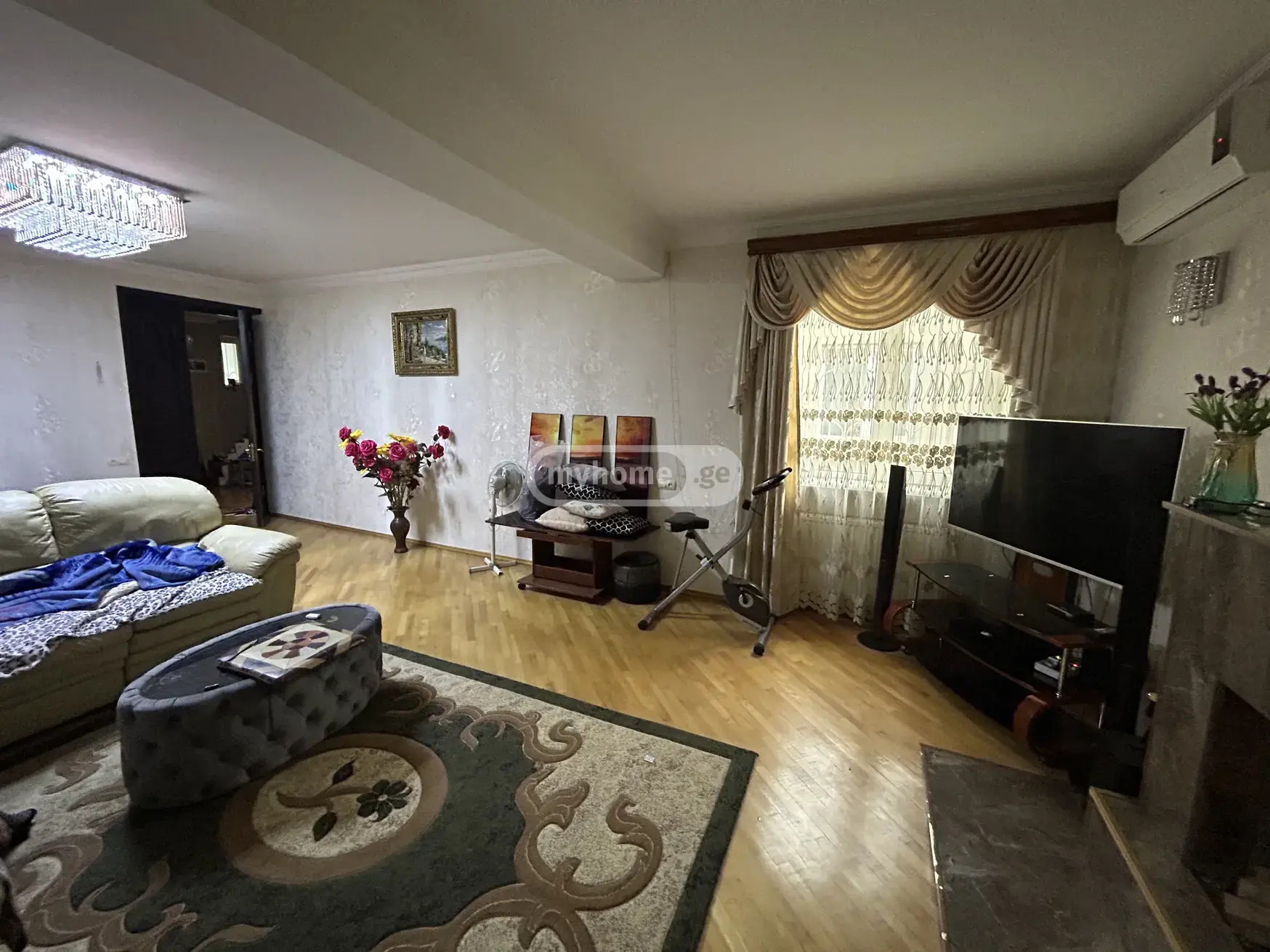 5 Room Private House For Rent In Mtatsminda view 5