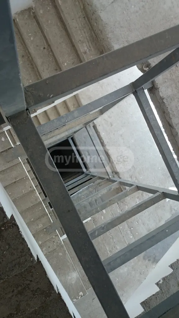 Full Building Commercial Area For Sale In Mukhiani view 10