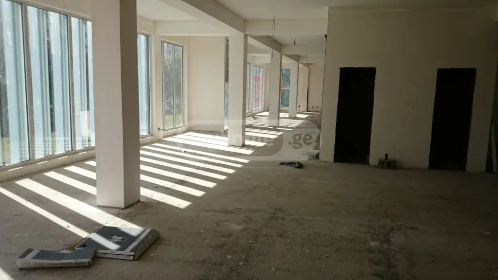 Full Building Commercial Area For Sale In Mukhiani view 8