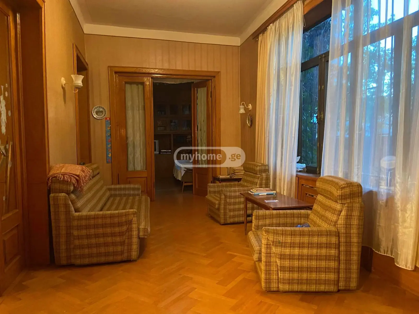 7 Room Private House For Rent In Vera view 1