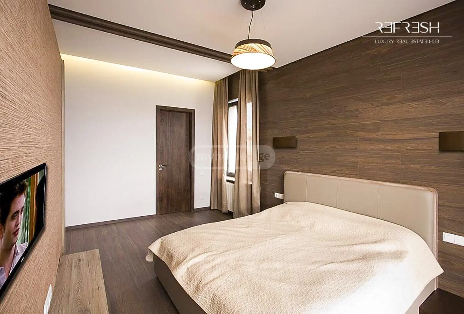 8 Room Private House For Sale view 6