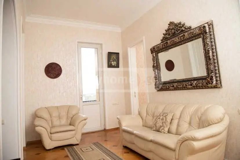7 Room Apartment Daily Rent In Mtatsminda view 6