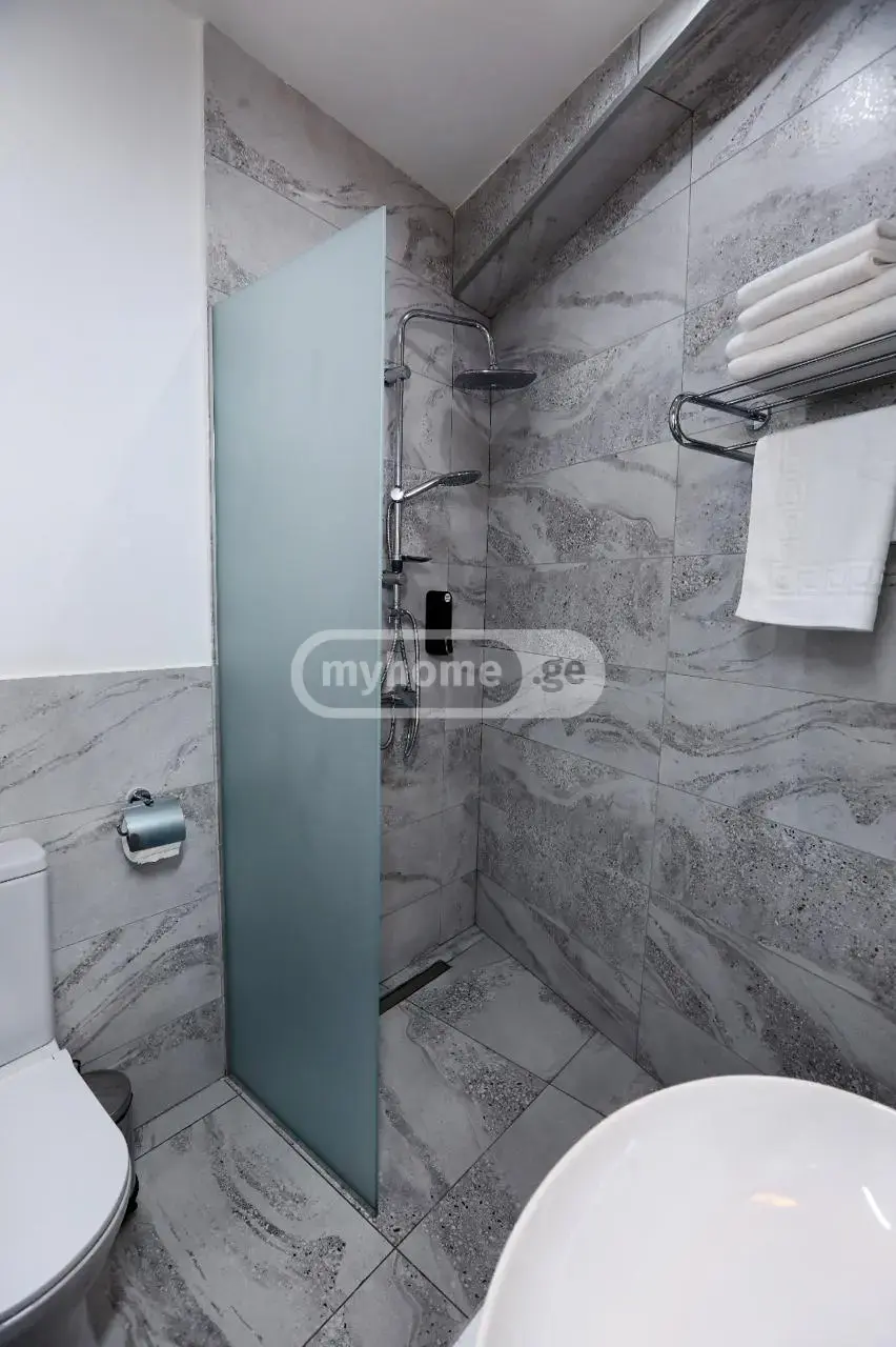 10+ Room Hotel For Sale In Avlabari view 7