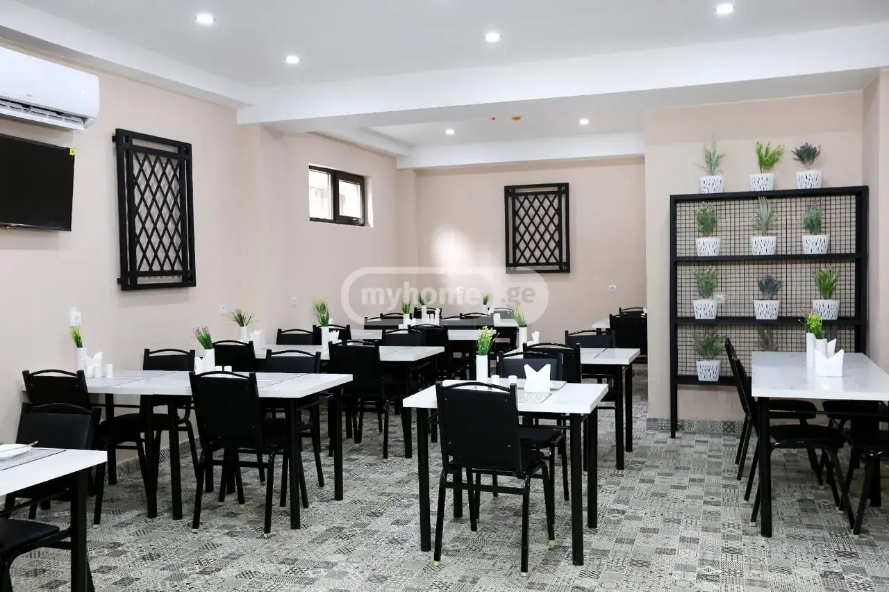 10+ Room Hotel For Sale In Avlabari view 8