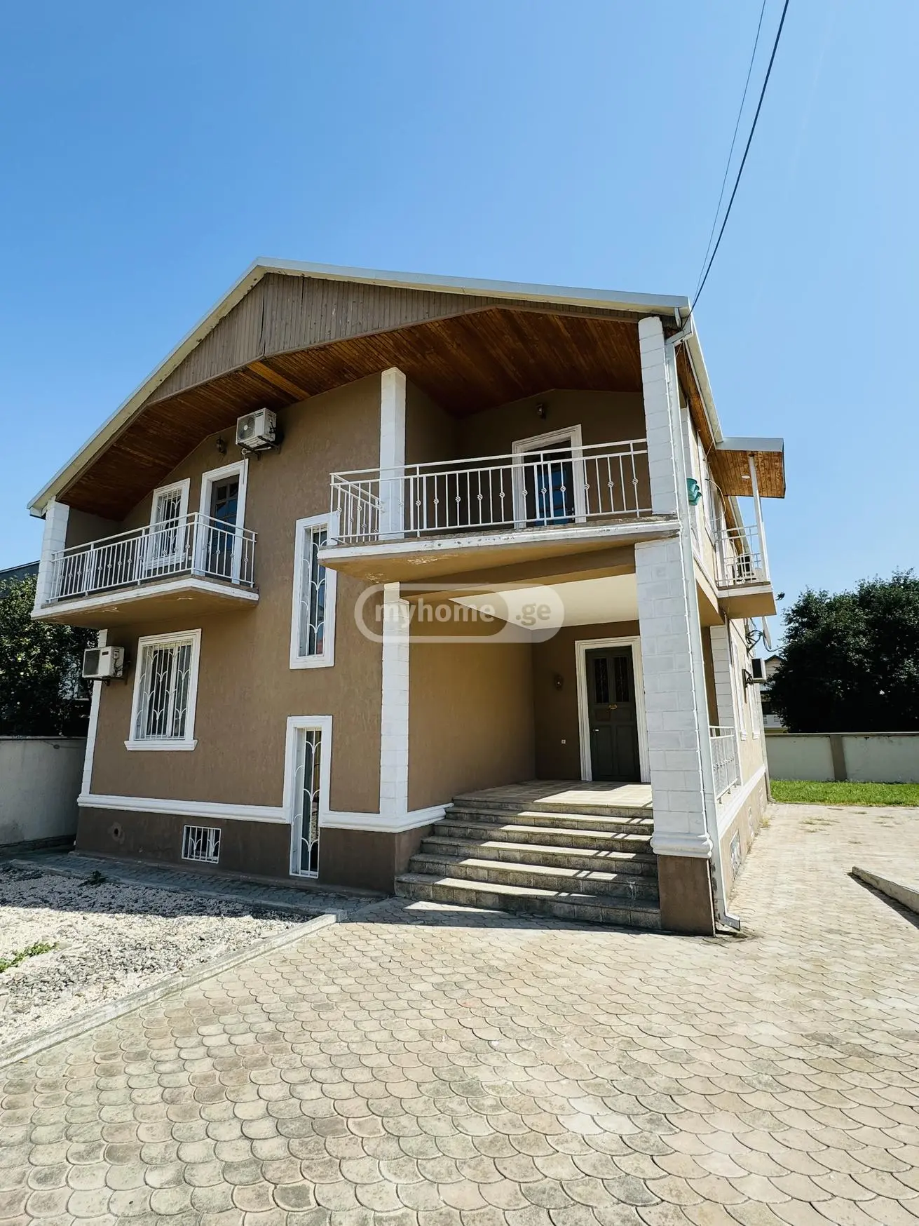 10+ Room Private House For Sale In Digomi view 1