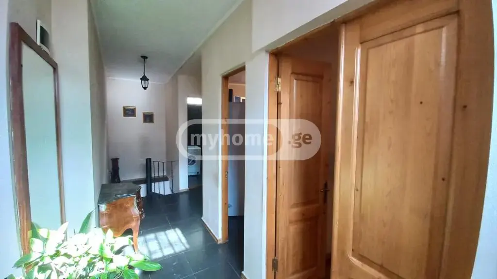 8 Room Private House For Rent In Saburtalo view 12