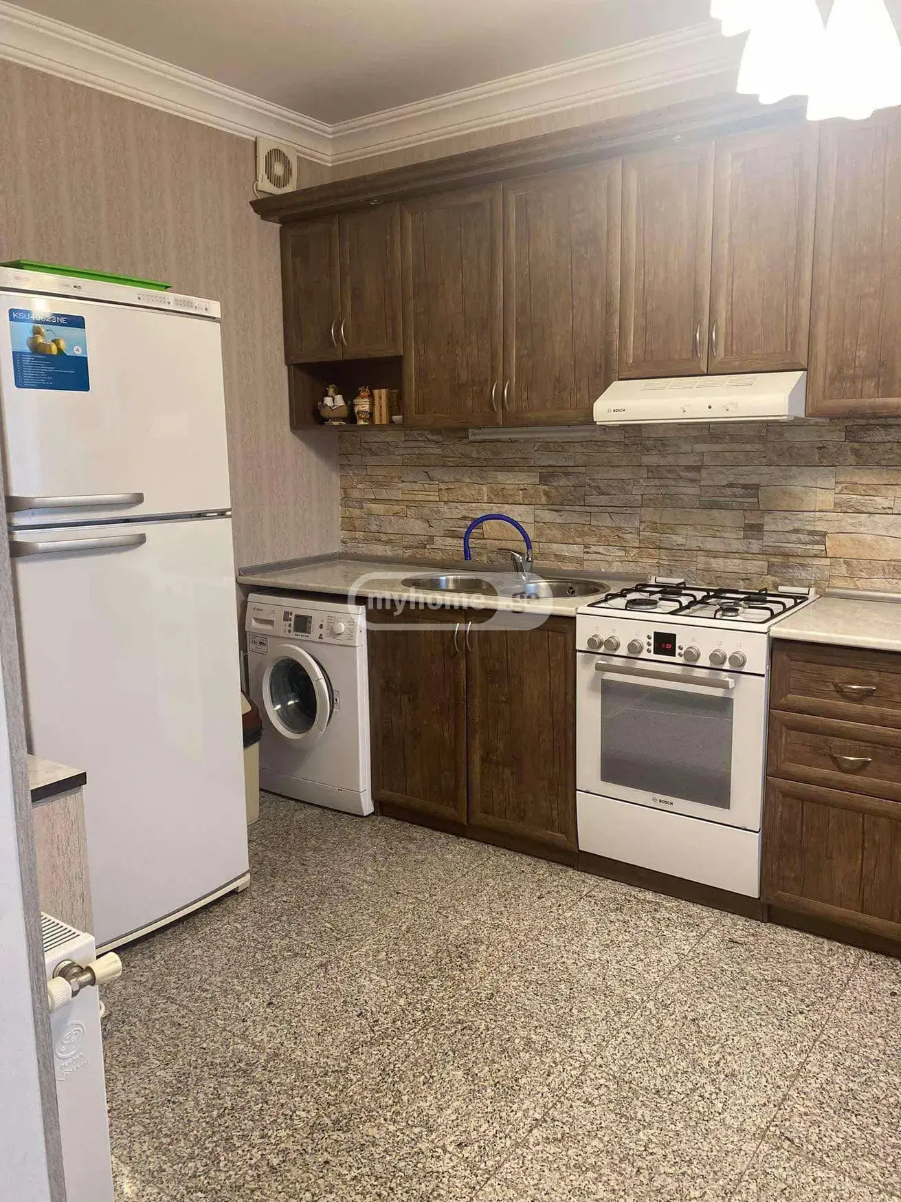 5 Room Country House For Rent In Tskneti view 12