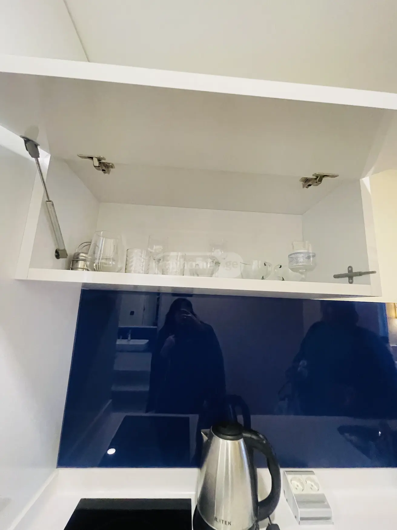1 Room Hotel Daily Rent In Batumi view 6