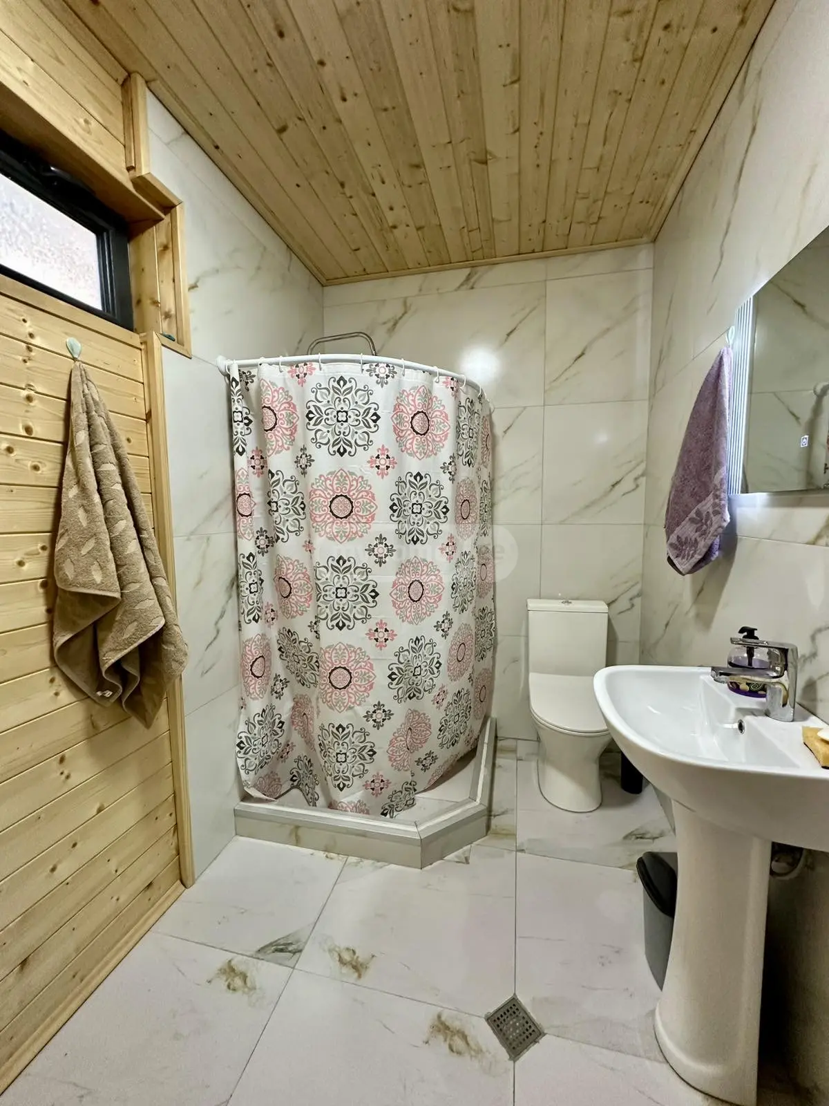 5 Room Private House Daily Rent In Lilo view 12