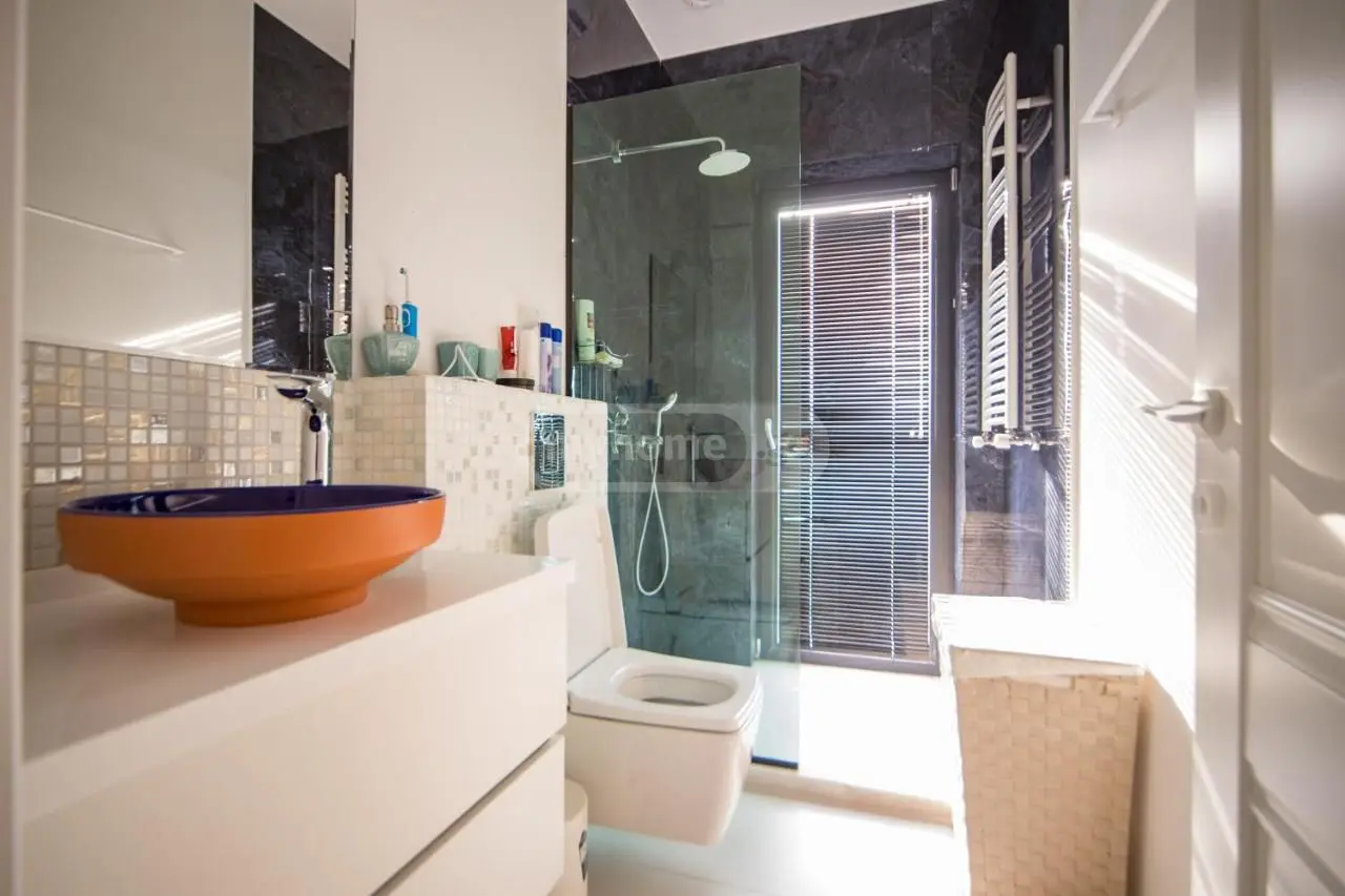 1 Room Apartment Daily Rent In Sololaki view 4