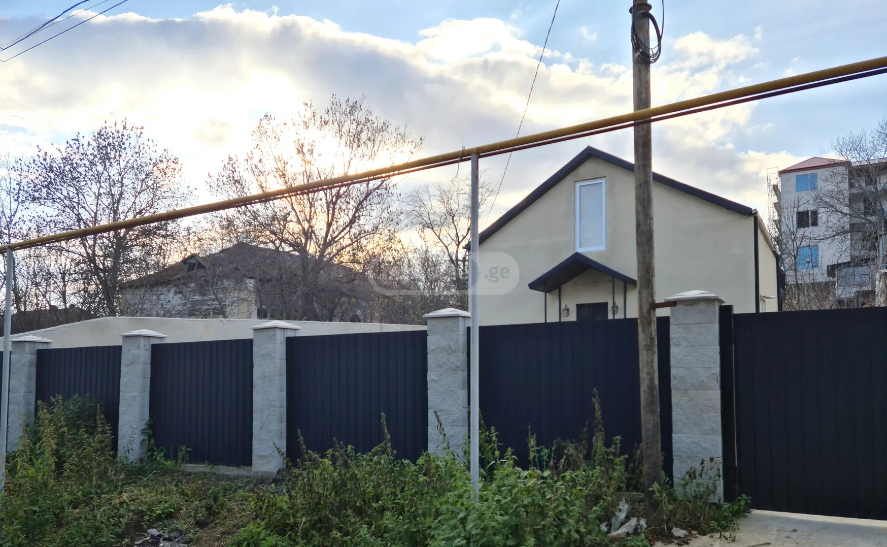 4 Room Private House For Sale view 1