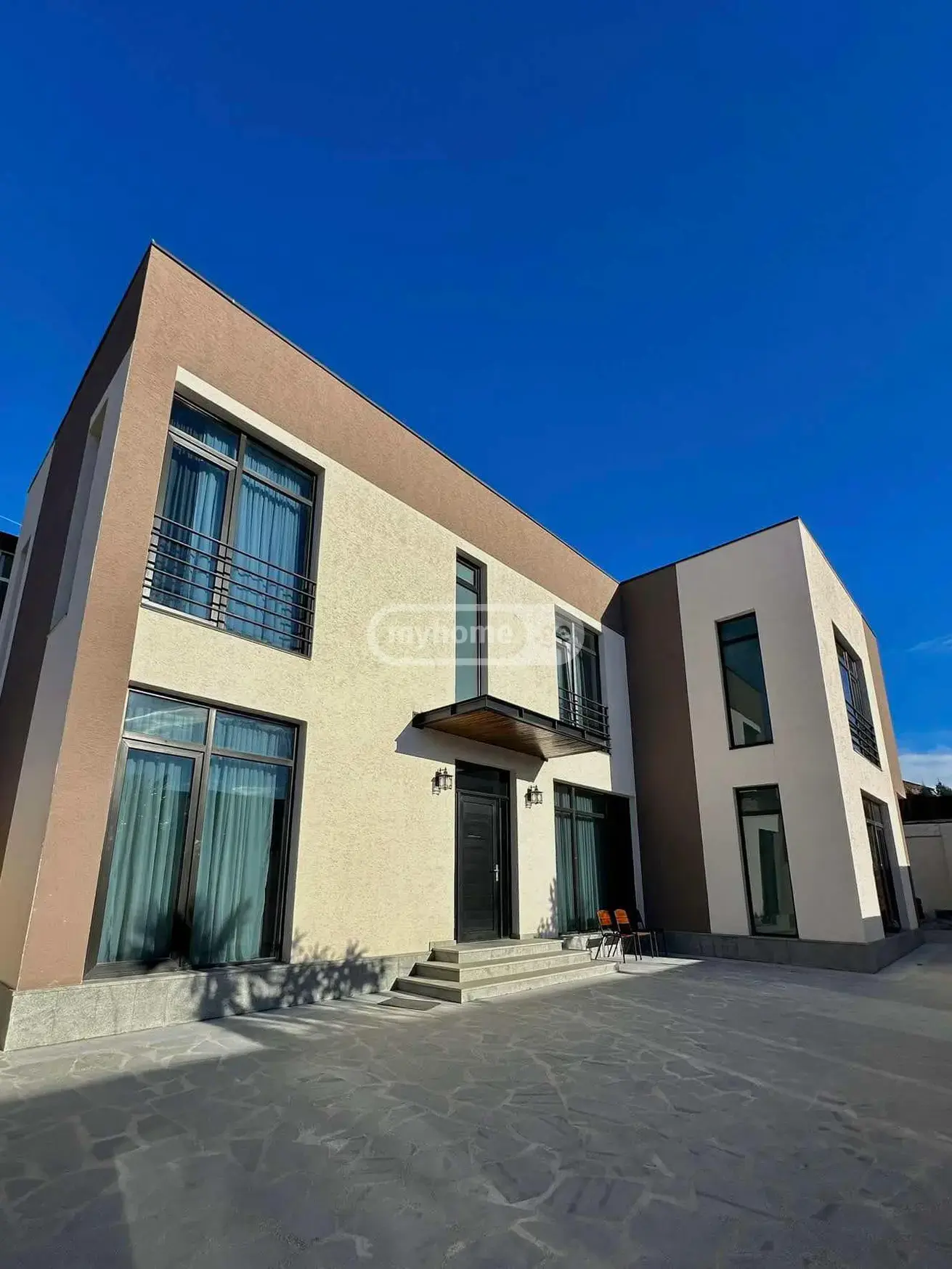 6 Room Private House For Rent In Avlabari view 2
