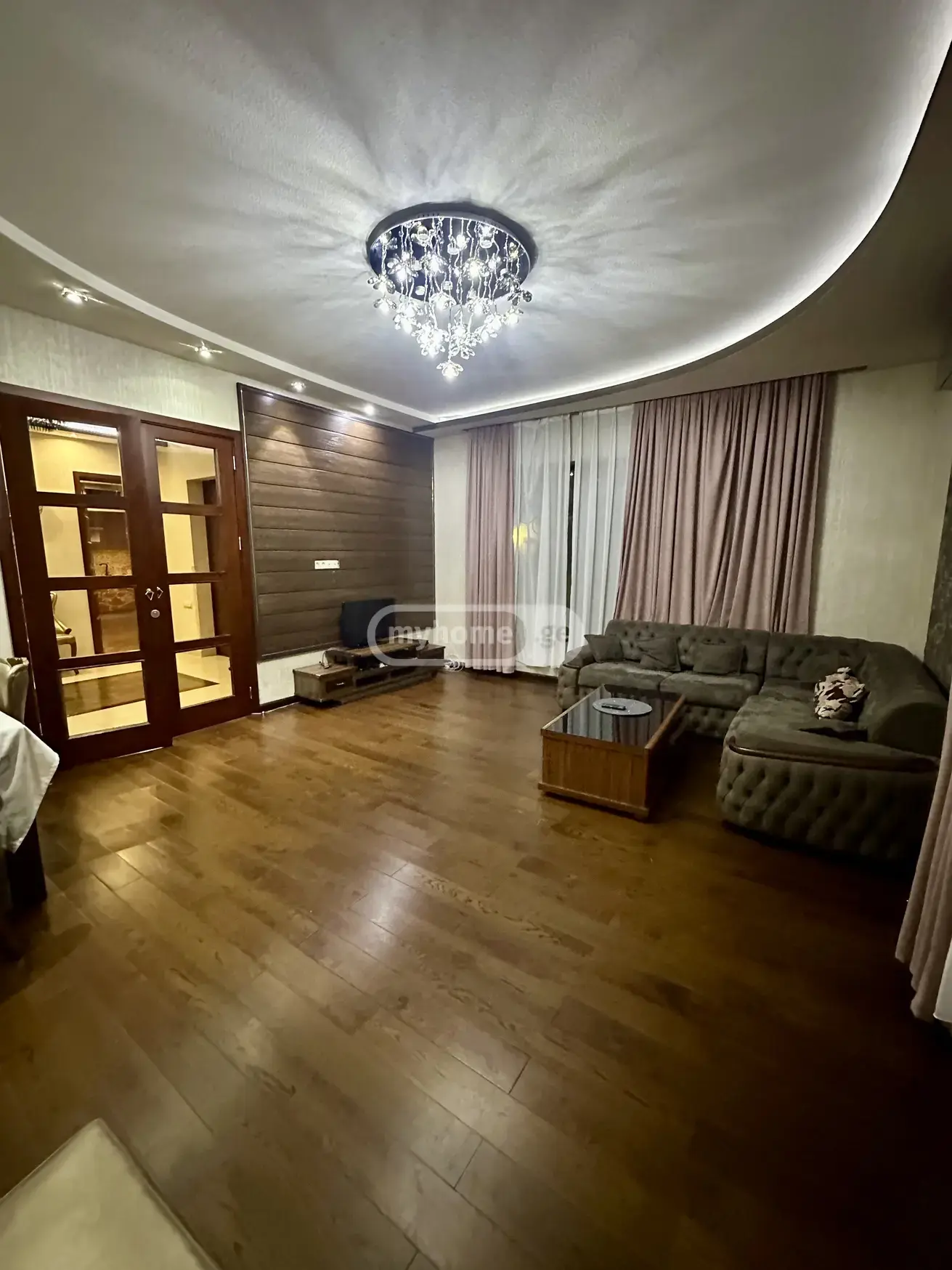 4 Room Private House For Rent In Isani view 4