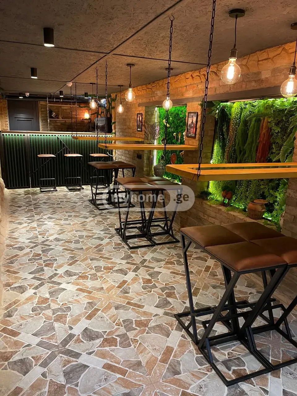 10+ Room Hotel For Rent In Didube view 10