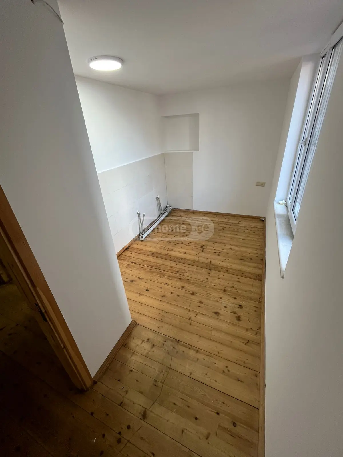 Universal Commercial Area For Rent Mepetubani, In Qutaisi view 5