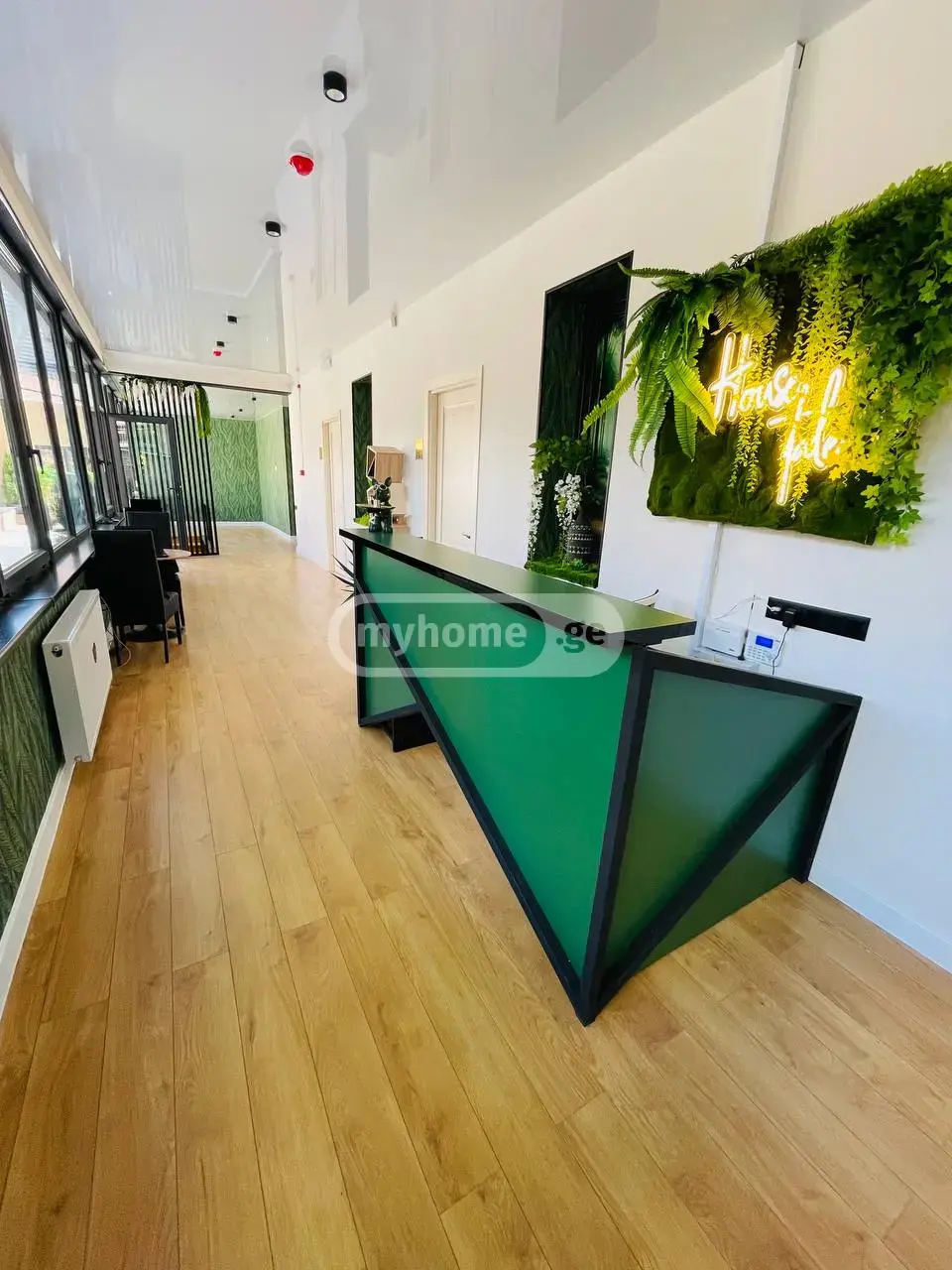 10+ Room Hotel For Rent In Didube view 7