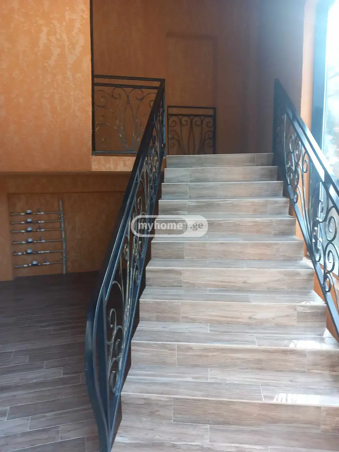 Universal Commercial Area For Rent Zastava, In Qutaisi view 8