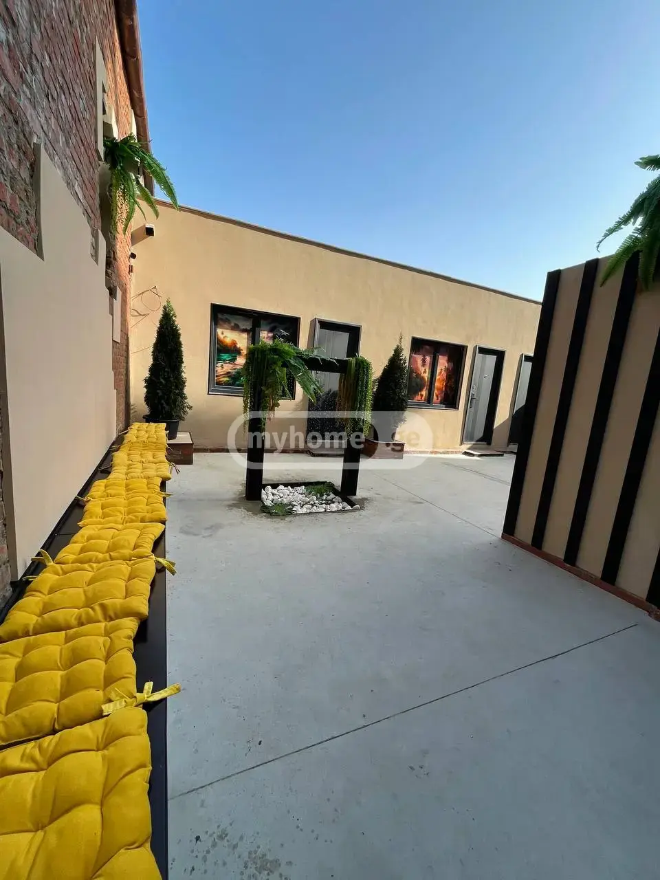 10+ Room Hotel For Rent In Didube view 5