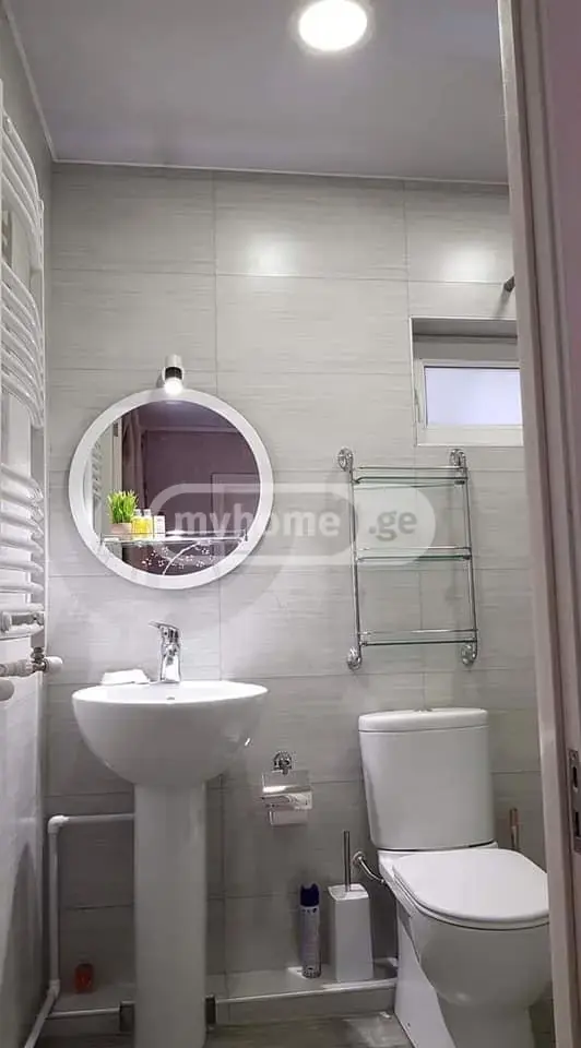 5 Room Hotel For Rent In Vera view 4
