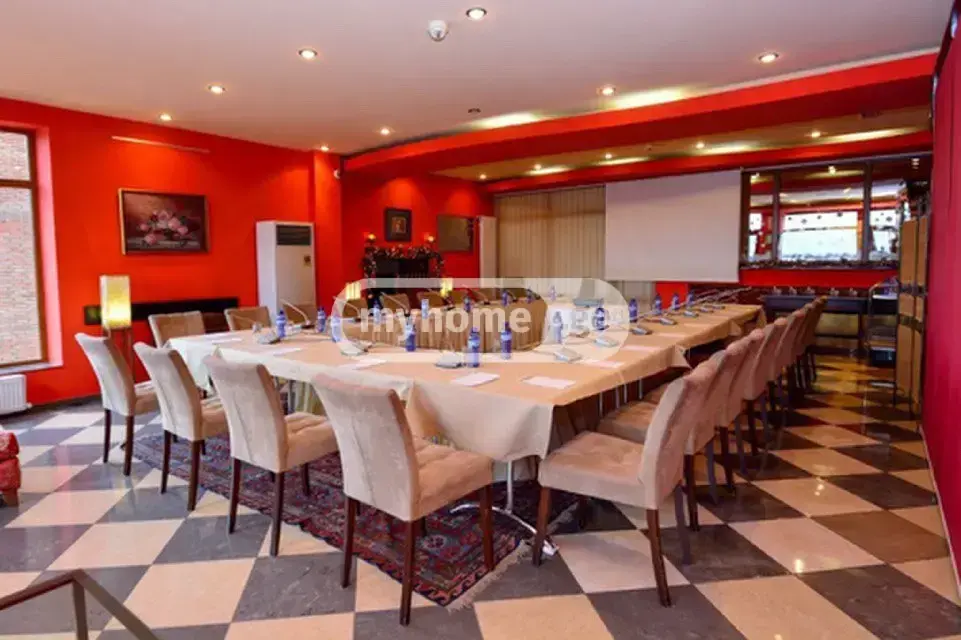 10+ Room Hotel For Rent In Mtatsminda view 2